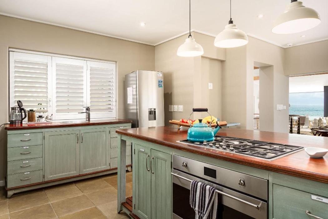 Villa Misty Cliffs Scarborough Exteriér fotografie